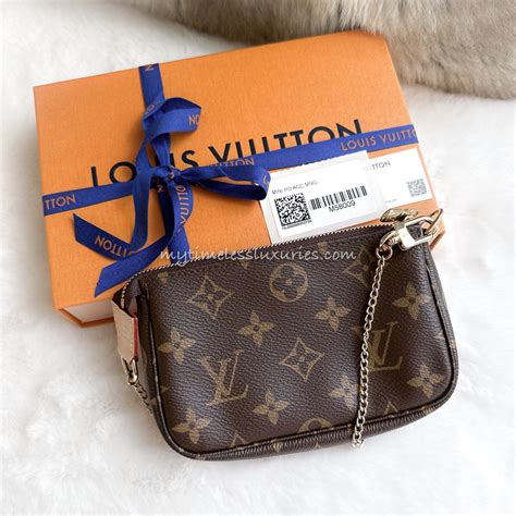 louis vuitton schlangenleder tasche|louis vuitton mini pochette.